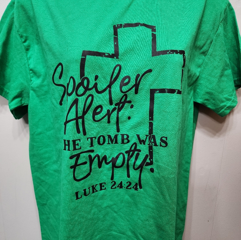 Spoiler‎ Alert Shirt Medium Green Luke 24:24 Christian Easter Empty Tomb C198